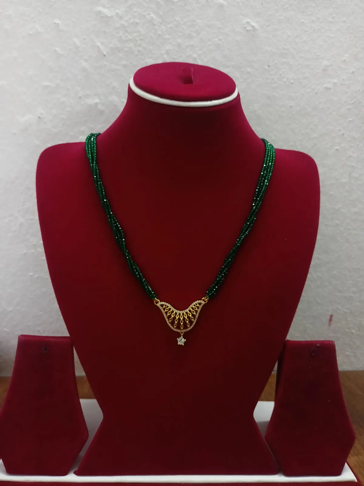 item-image